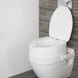 Toiletverhoger - 15 cm met deksel - Afbeelding 4
